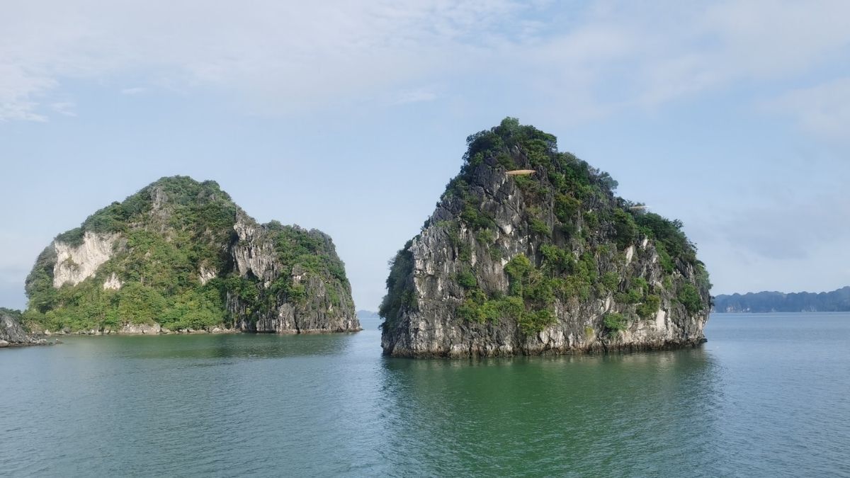 Capture the vibrant beauty of Vietnam’s coastal heritage post-visa